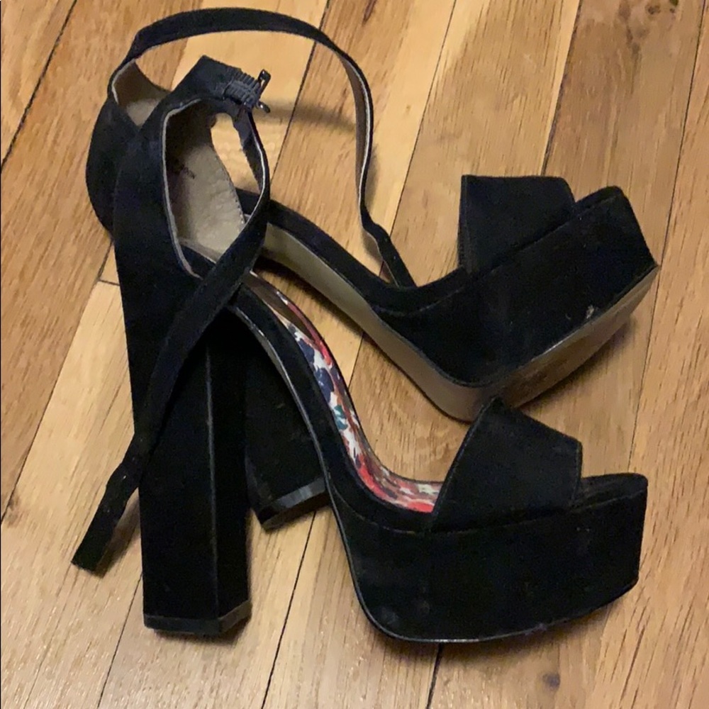 Size 5 Black Suede Heels